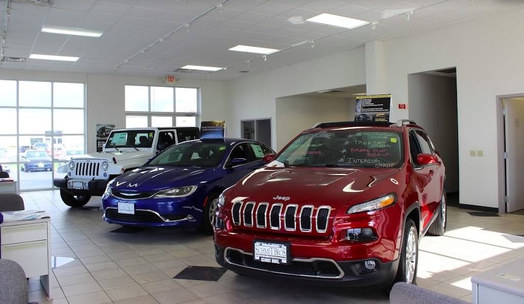 Schmit Bros Chrysler Dodge Jeep Ram | 905 E Green Bay Ave, Saukville, WI 53080, USA | Phone: (262) 284-3100