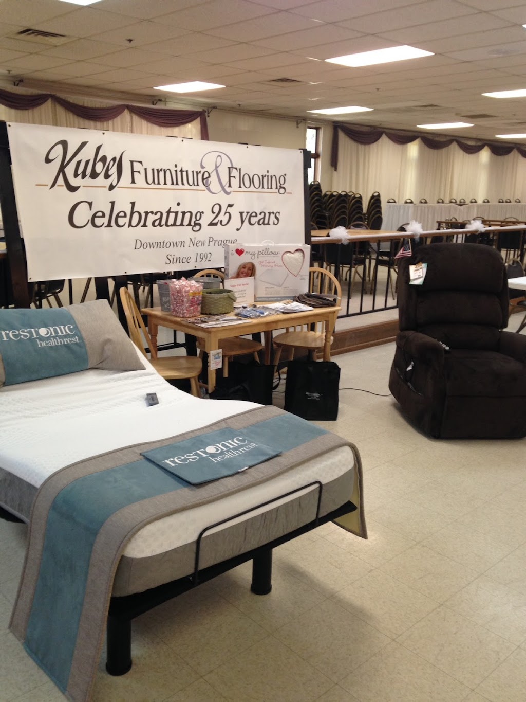 Kubes Furniture & Flooring | 133 Main St W, New Prague, MN 56071, USA | Phone: (952) 758-4588