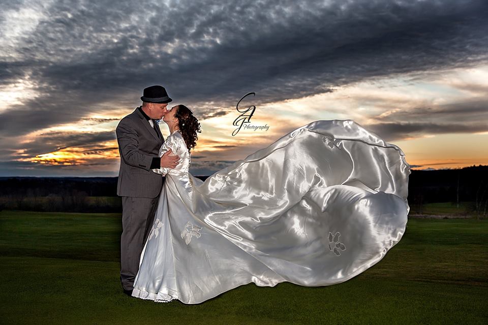 Hales Mills Country Club | 146 Steele Rd, Johnstown, NY 12095, USA | Phone: (518) 736-4622