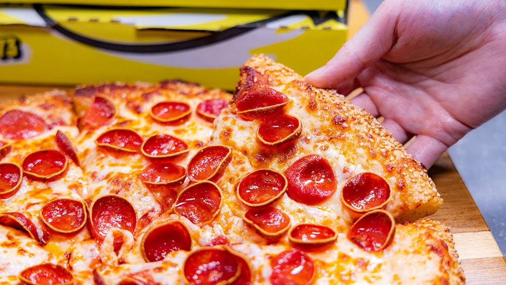 Hungry Howies Pizza | 8821 Newburgh Rd, Livonia, MI 48150, USA | Phone: (734) 293-0400