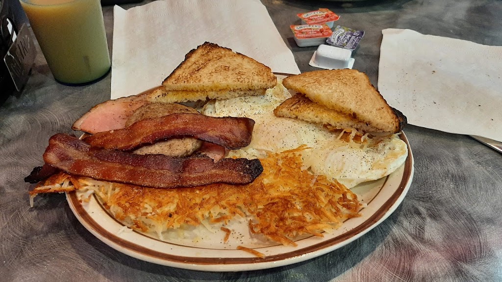 Mels Diner | 4240 Broad St, Fremont, NE 68025, USA | Phone: (402) 721-9779