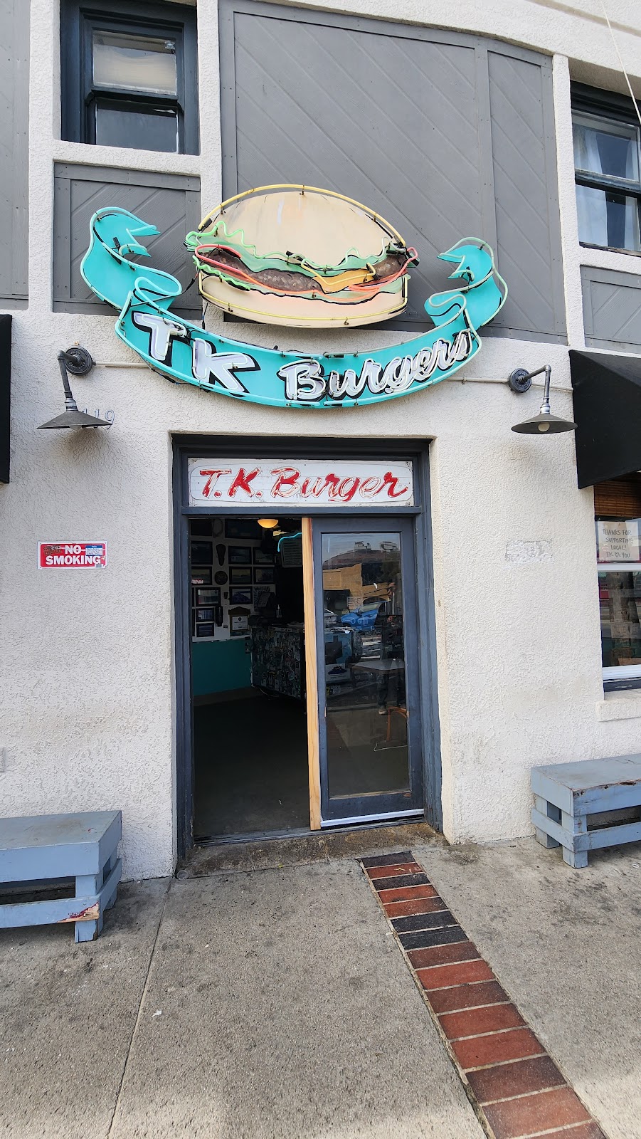 TK Burgers | 2119 W Balboa Blvd, Newport Beach, CA 92663, USA | Phone: (949) 673-3438