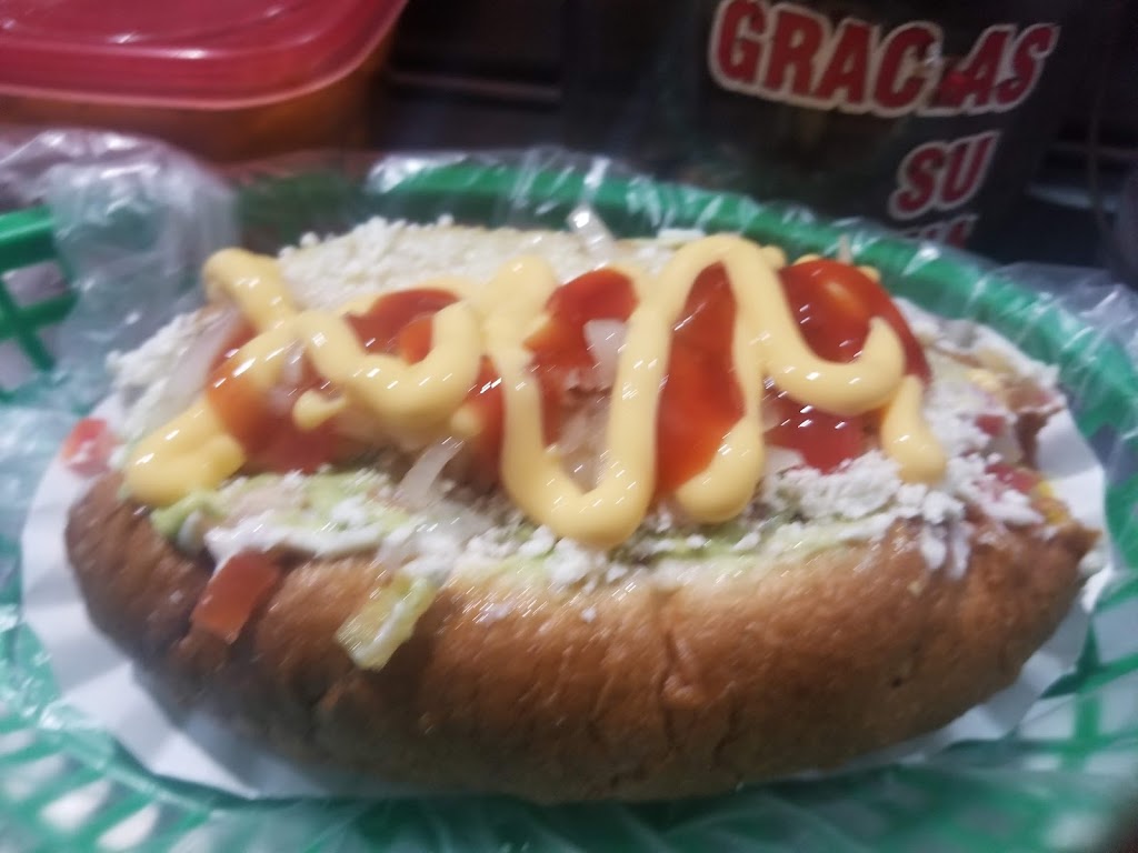 Hot Dogs Estilo Sinaloa | 22710, Calle Estatuto Juridico 121, Plan Libertador, 22706 Rosarito, B.C., Mexico | Phone: 664 708 8255