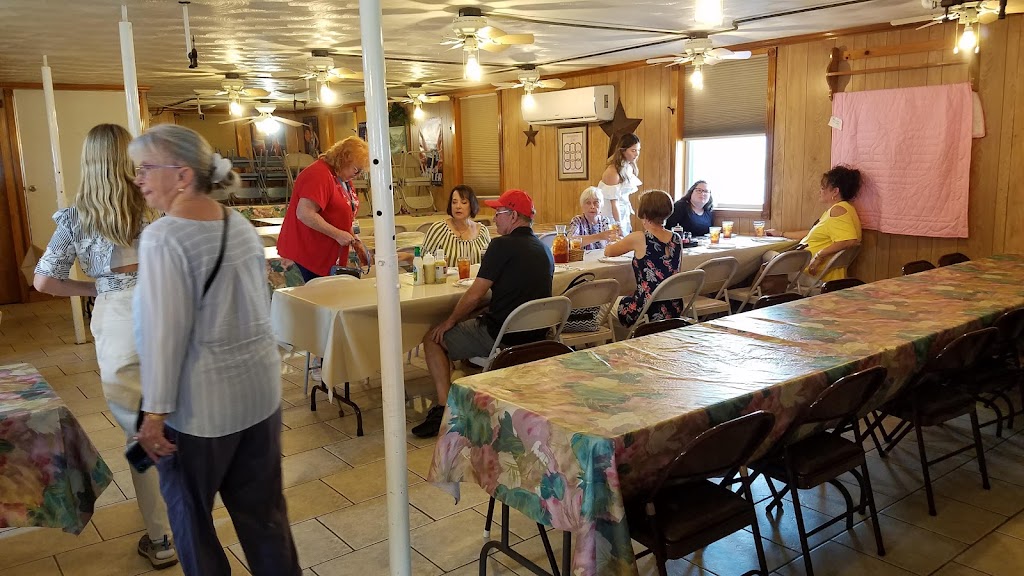 Amish Meal at the home of Earl & Lisa Miller | 15842 S 428, Chouteau, OK 74337, USA | Phone: (918) 476-7891