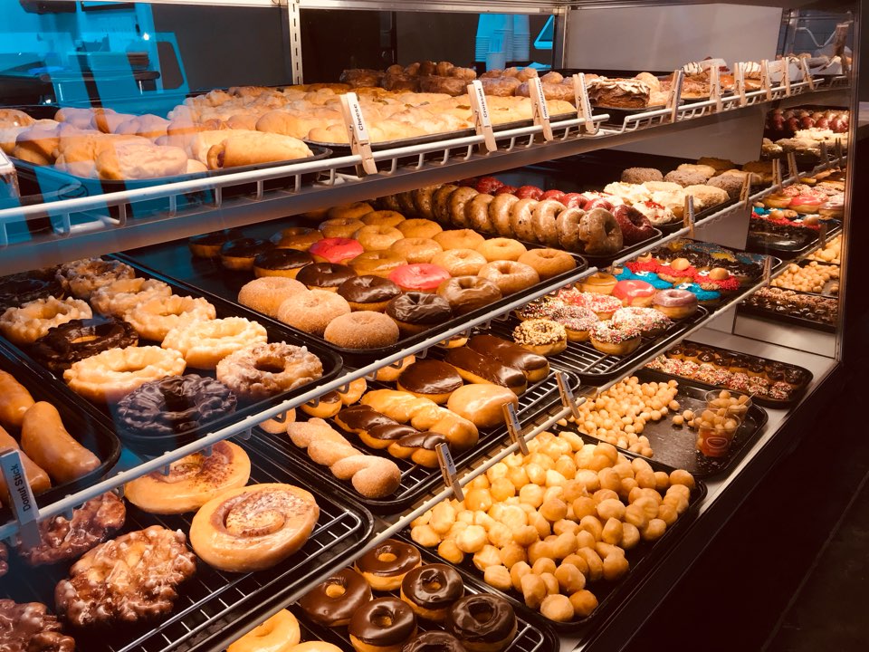 The Donut Tree | 16100 TX-121 #120, Frisco, TX 75035, USA | Phone: (972) 226-3325