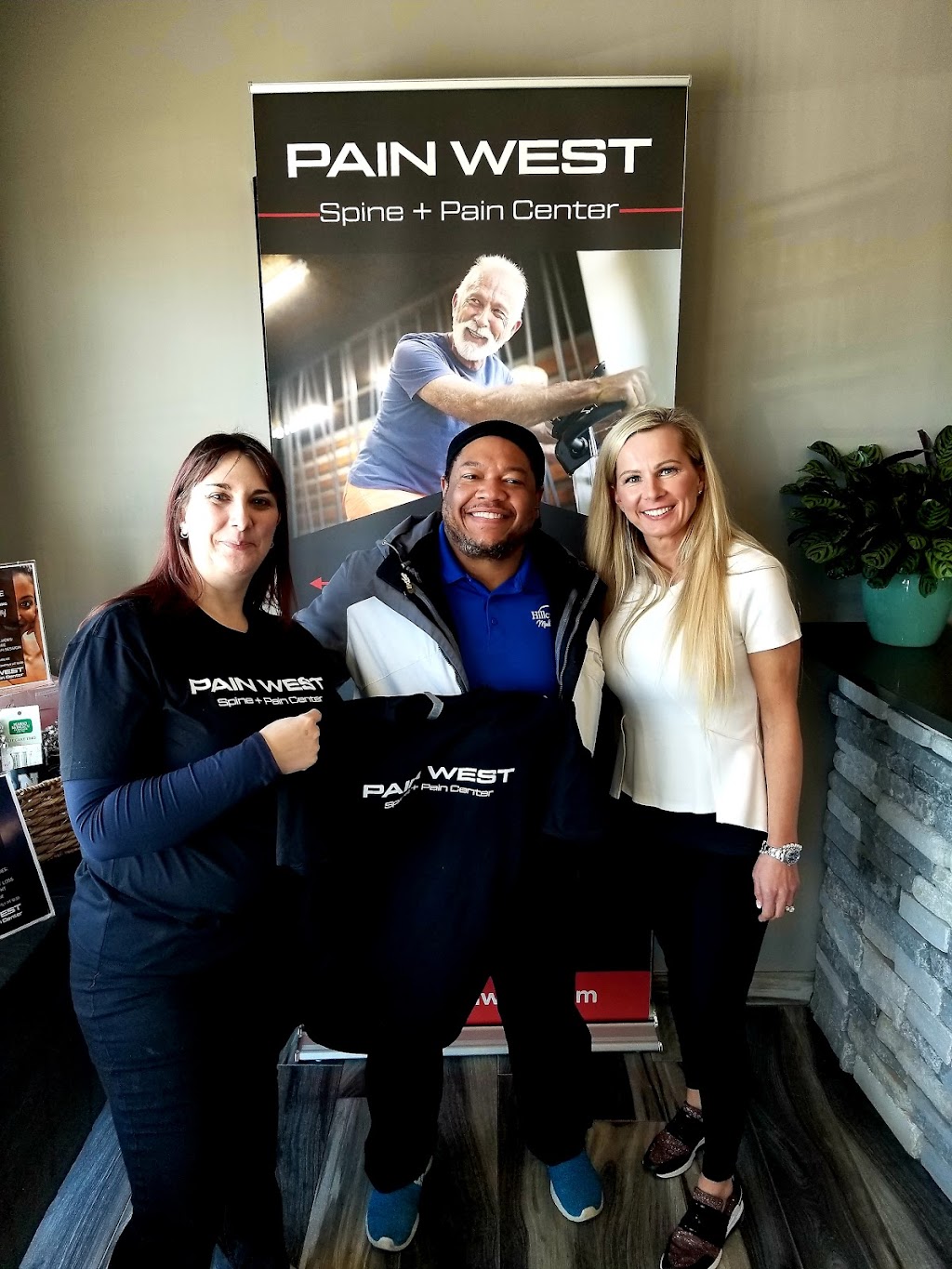 Pain West | 701 Pinnacle Dr Suite 105, Papillion, NE 68046, USA | Phone: (402) 505-7989