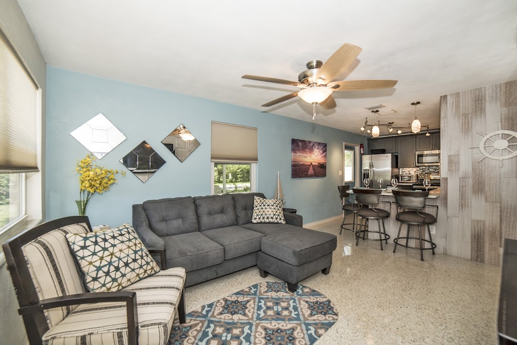 The Beach House by Jasons Vacation Rentals | Gulfport, FL 33707, USA | Phone: (727) 386-8434