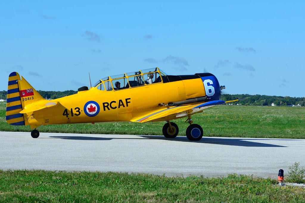 Windsor Flying Club | 2600 Airport Rd #105, Windsor, ON N8V 1A1, Canada | Phone: (519) 969-1320