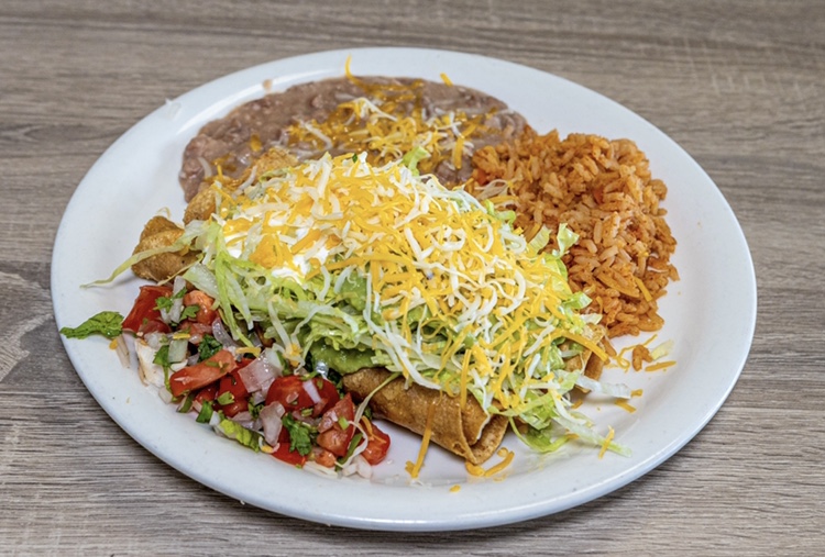 3 Gonzalez Mexican Food | 303 E Foothill Blvd Suit D, Rialto, CA 92376, USA | Phone: (909) 421-0963