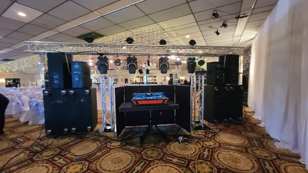 Goldcoast Ballroom | 1415 Lyons Rd, Coconut Creek, FL 33063 | Phone: (954) 979-0770