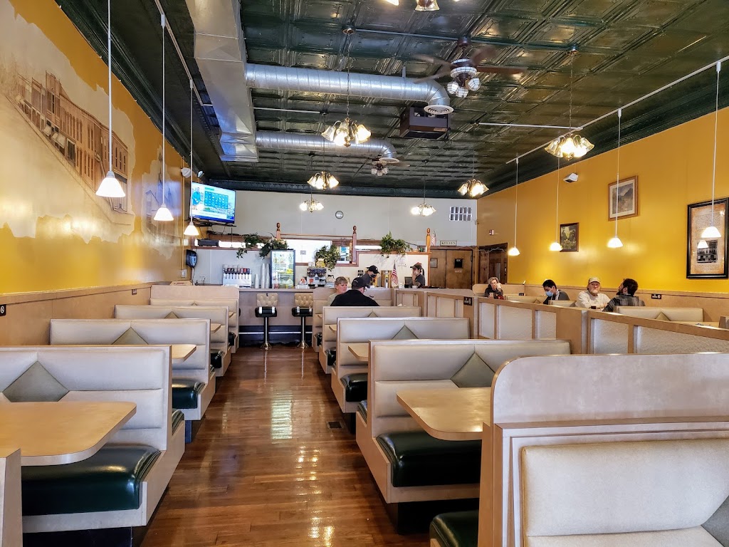 Blissfield Coney Island | 108 S Lane St, Blissfield, MI 49228, USA | Phone: (517) 486-3212