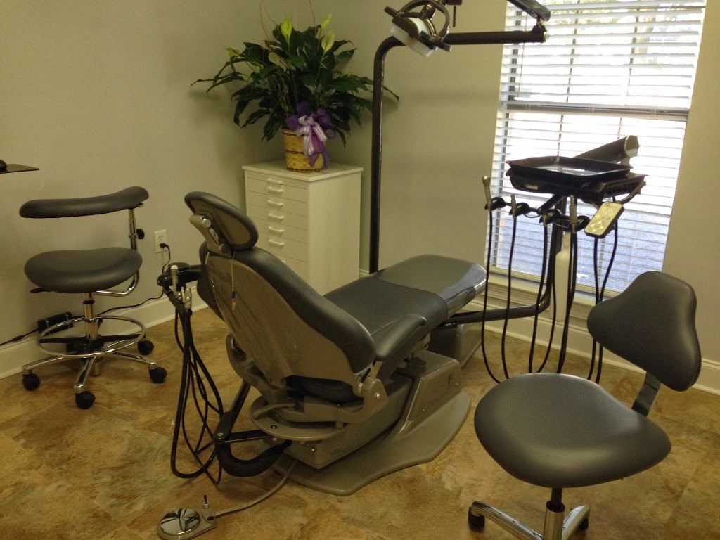 Dental Care Group | 16270 Airline Hwy Suite B, Prairieville, LA 70769 | Phone: (225) 673-1557