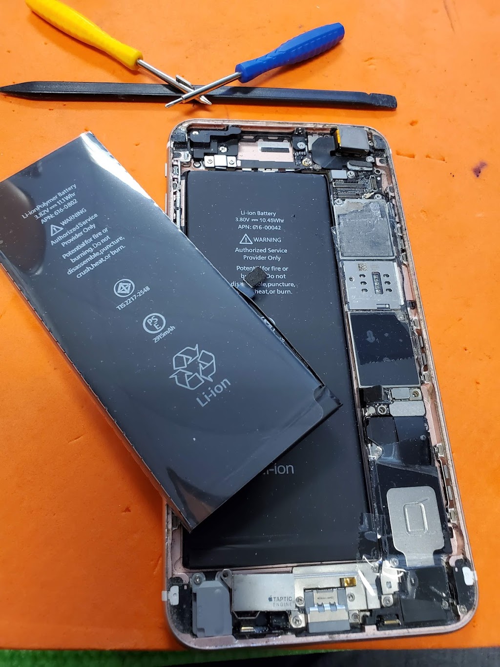 IPHONE REPAIR & COMPUTER REPAIR 4 LB | 5360 Long Beach Blvd, Long Beach, CA 90805, USA | Phone: (310) 809-2834