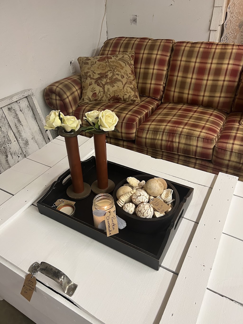 THE RED DOOR THRIFT STORE | 3669 IL-150, Chester, IL 62233, USA | Phone: (618) 826-2106