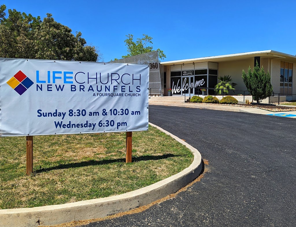 Life Church New Braunfels | 360 McKenna Ave, New Braunfels, TX 78130, USA | Phone: (830) 321-0965