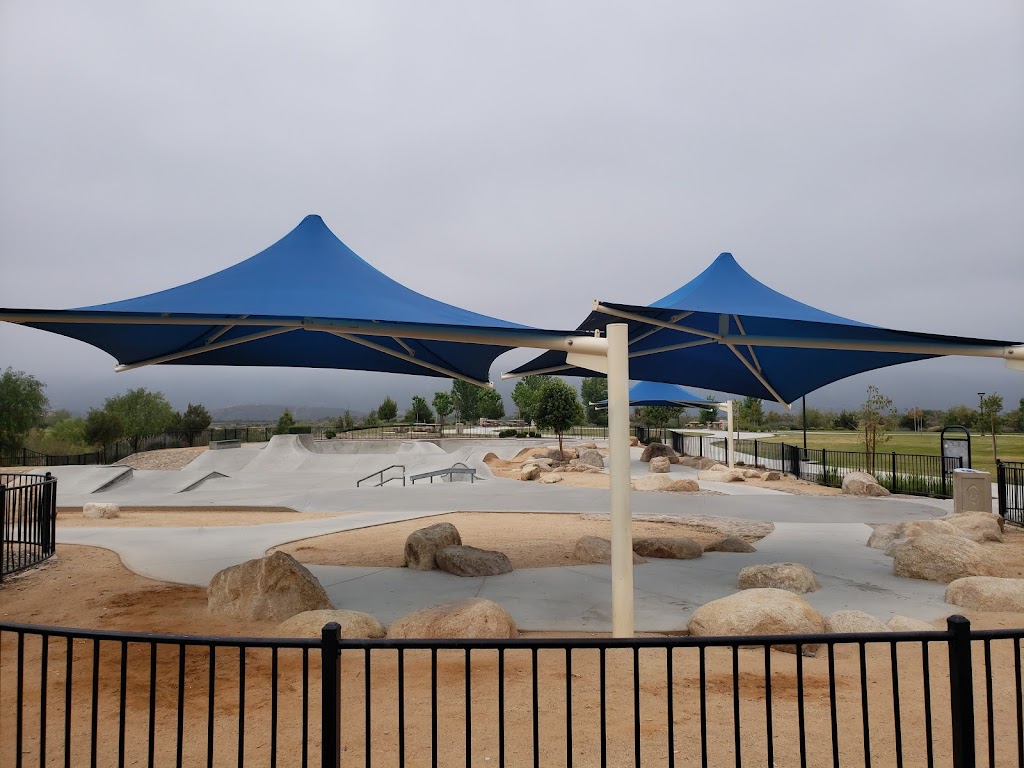 Summerly Skate Park | 18505 Malaga Rd, Lake Elsinore, CA 92530, USA | Phone: (951) 674-3124