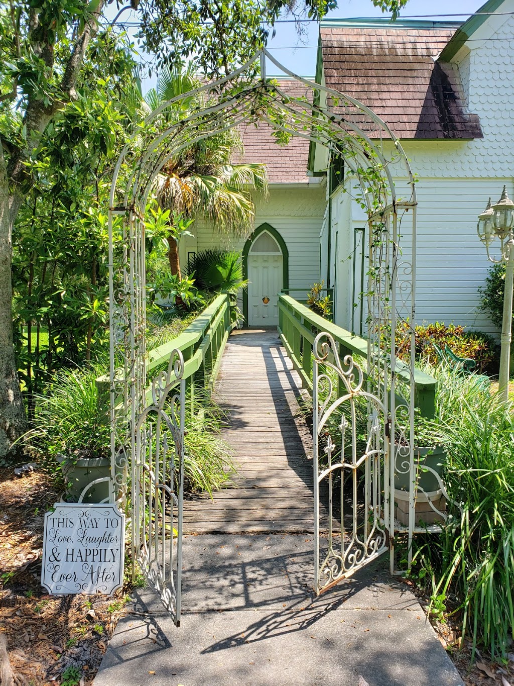 Historic Andrews Memorial Chapel | 1899 San Mateo Dr, Dunedin, FL 34698, USA | Phone: (727) 271-9673