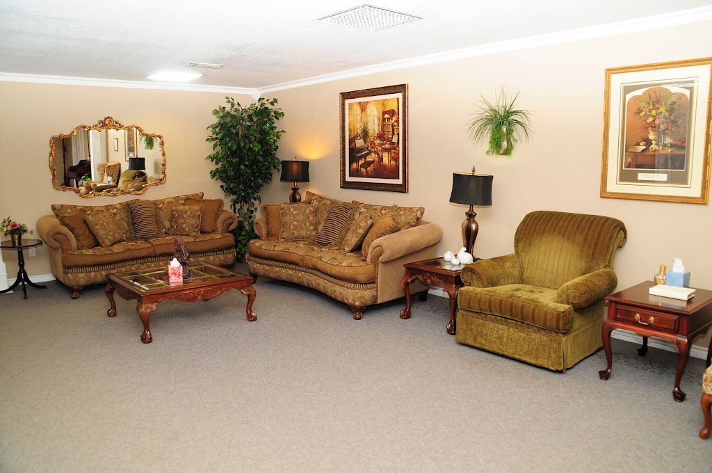 Hawkins Funeral Home - Decatur | 405 E Main St, Decatur, TX 76234, USA | Phone: (940) 627-5959