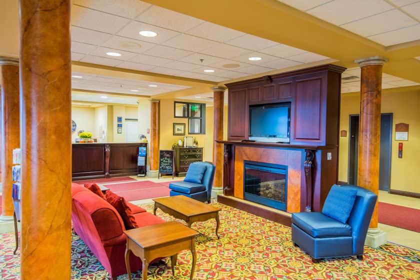 Chautauqua Suites Hotel & Expo Center | 215 W Lake Rd, Mayville, NY 14757, USA | Phone: (716) 269-7829