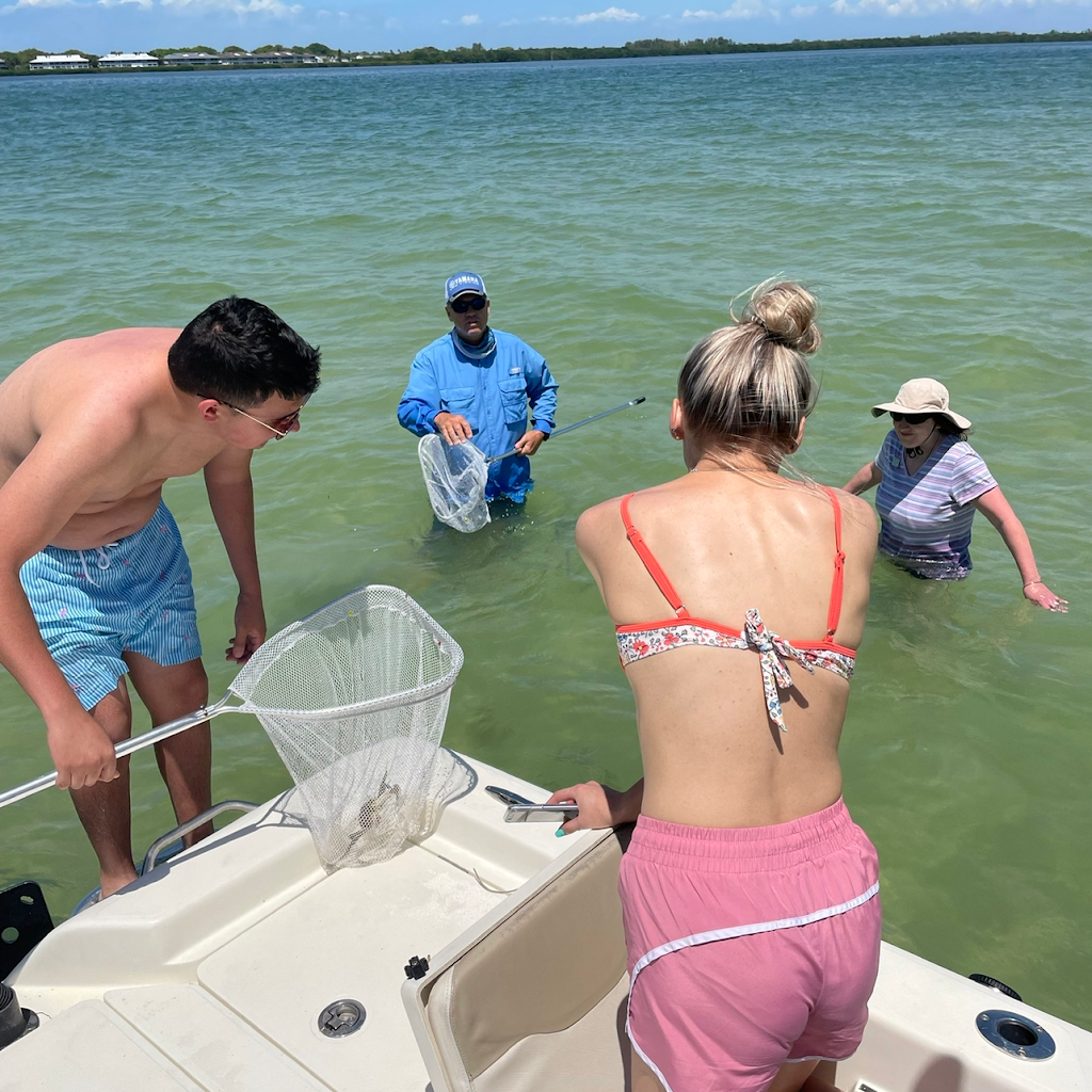 Big Wili Water Adventures | 1507 Gulf Dr S, Bradenton Beach, FL 34217, USA | Phone: (941) 737-5142