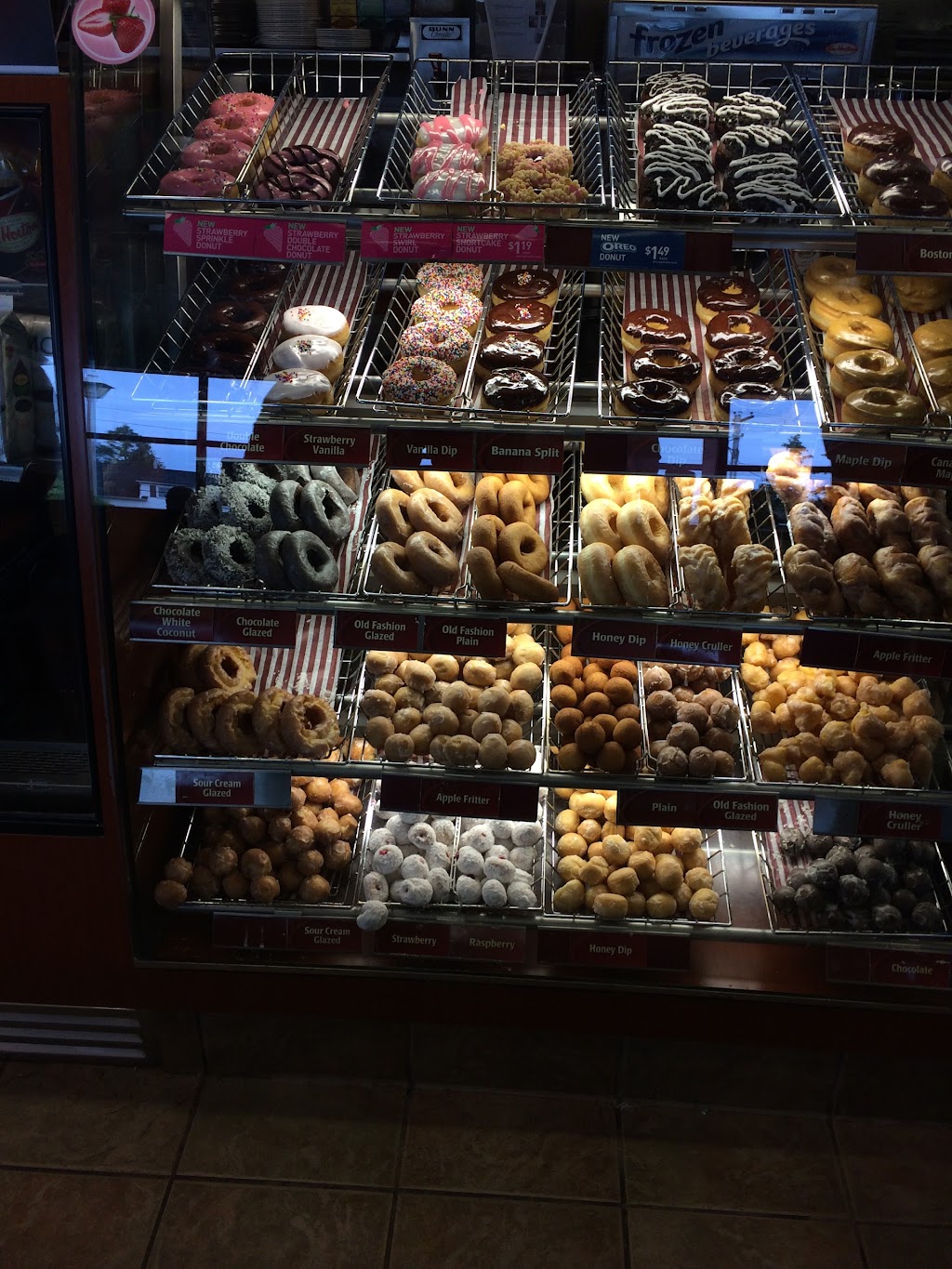 Tim Hortons | 233 St Catharines St #229, Smithville, ON L0R 2A0, Canada | Phone: (905) 957-4080