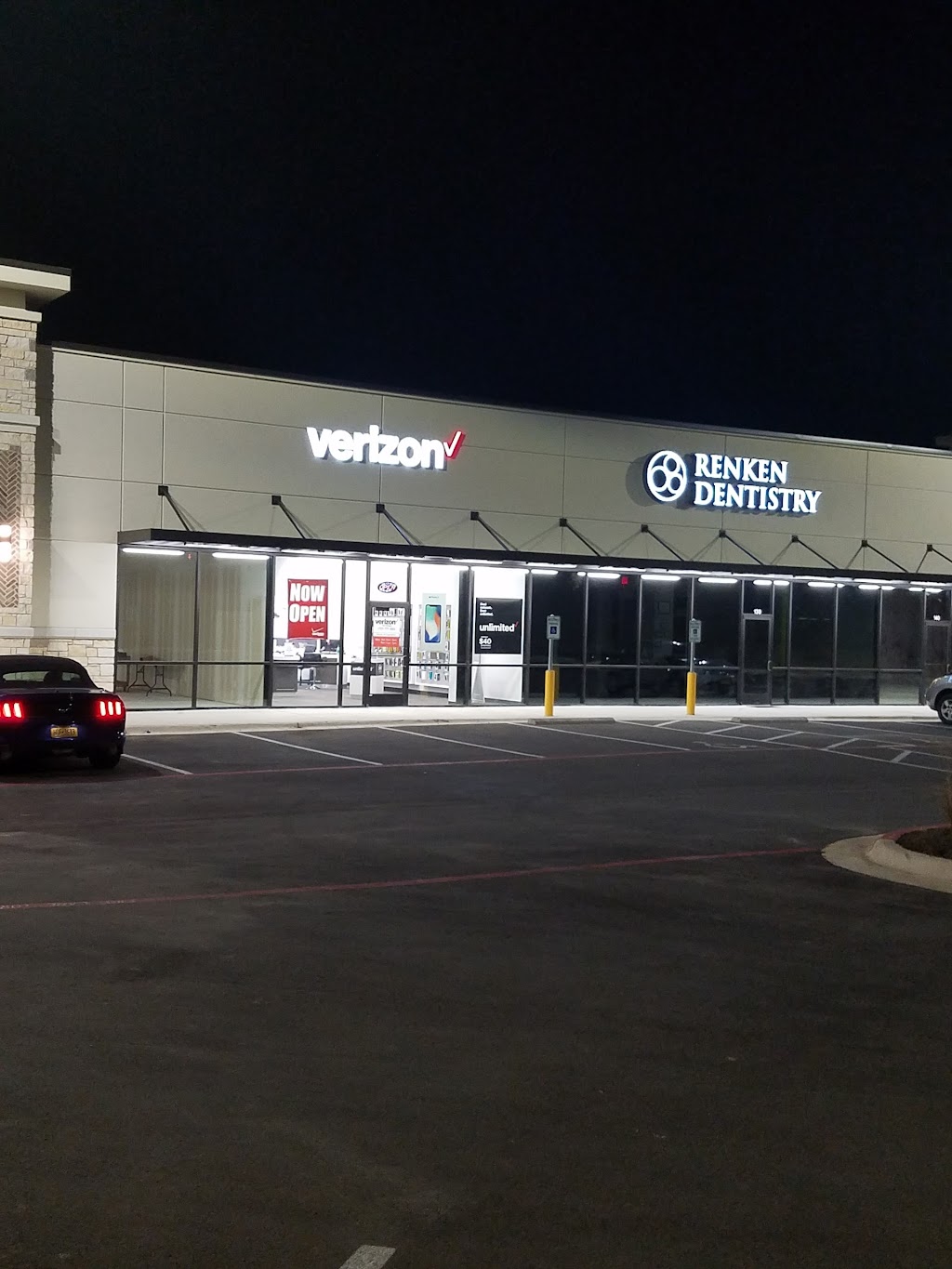 Verizon | 1825 Crystal Falls Pkwy #120, Leander, TX 78641, USA | Phone: (737) 777-3003