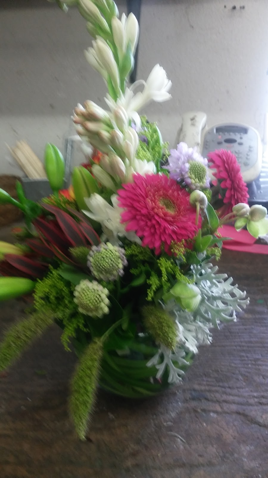 Olivet Flower Shop | 1450 Hillside Blvd, Daly City, CA 94014, USA | Phone: (650) 755-6731