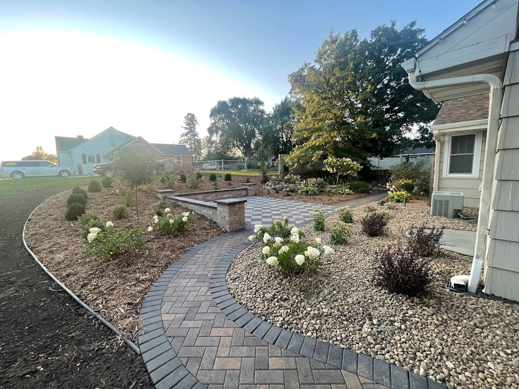 Countryside Lawn & Landscape Inc | 50 Jefferson Dr, Zumbrota, MN 55992, USA | Phone: (507) 732-4404