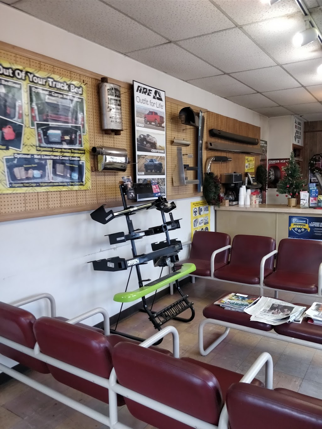 Big Bear Muffler, Inc | 1313 N County Line St, Fostoria, OH 44830, USA | Phone: (419) 435-0409