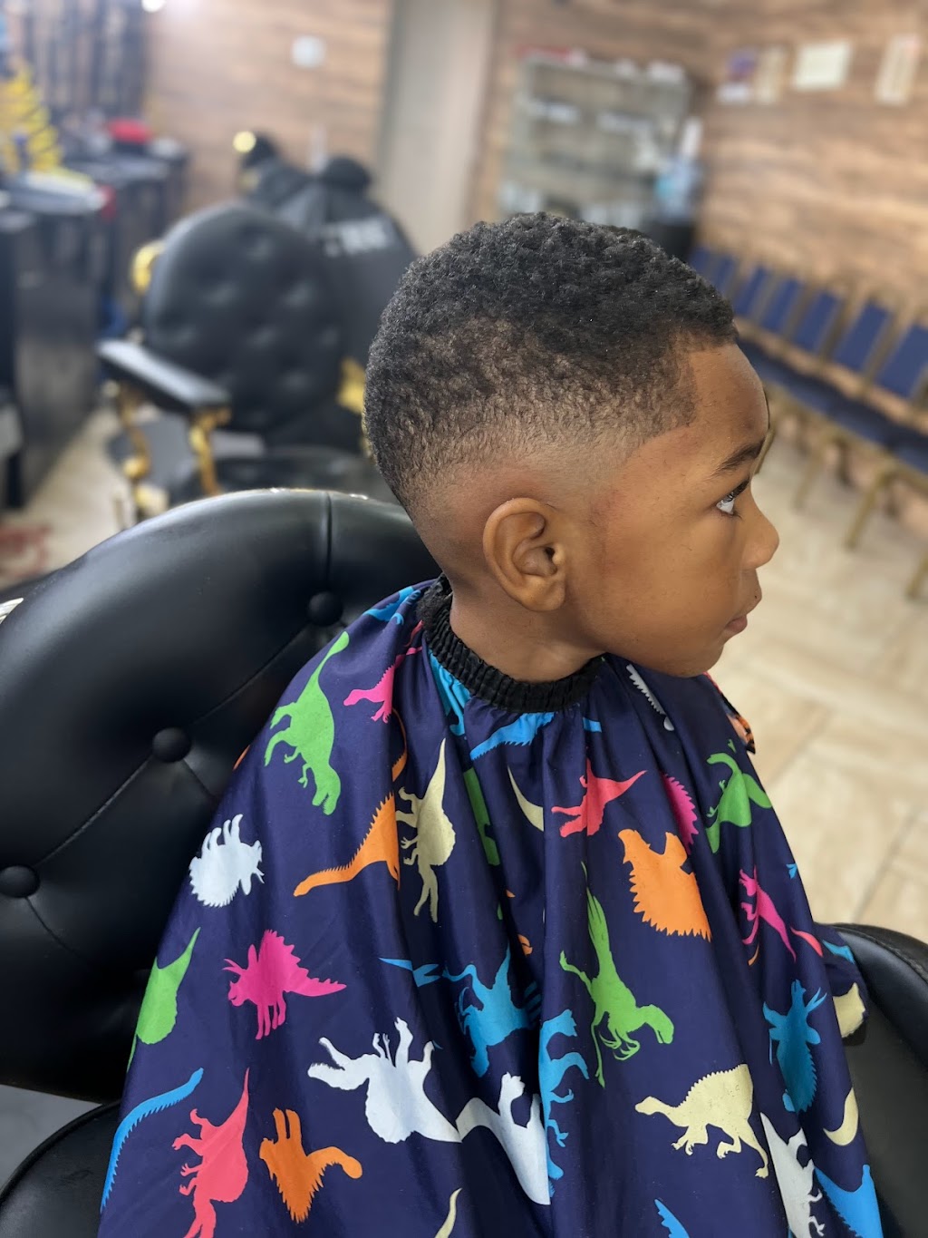 2FRESH BARBERSHOP | 5128 Commercial Way, Spring Hill, FL 34607, USA | Phone: (352) 600-7321