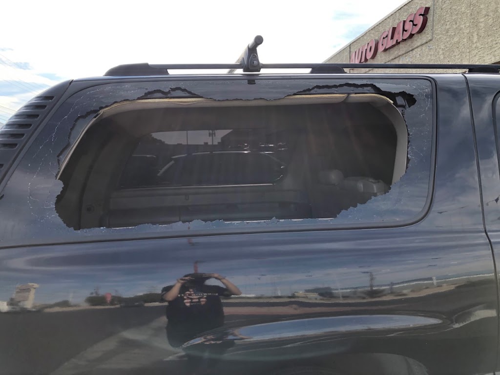 Auto Glass & Auto Power Window Repairs Las Vegas , NV | 4245 E Sahara Ave suite 1 1, Las Vegas, NV 89104, USA | Phone: (702) 207-2018