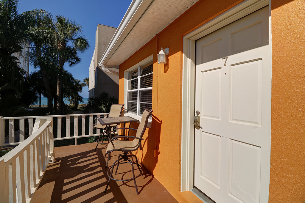 Blue Water Beach Rentals | 1506 Gulf Blvd, Indian Rocks Beach, FL 33785, USA | Phone: (727) 593-0066