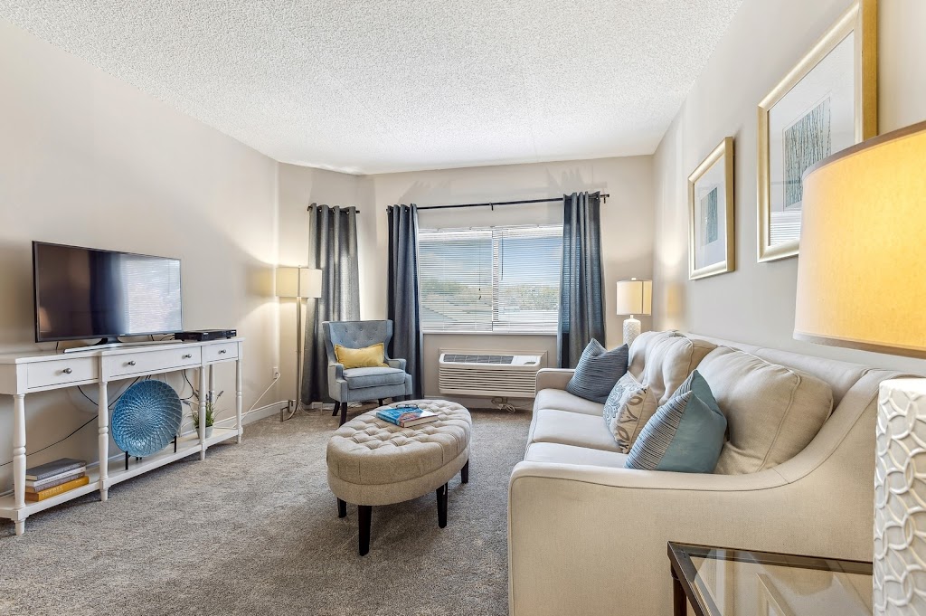 The Terraces at Lakewood | 1400 NJ-70, Lakewood, NJ 08701, USA | Phone: (732) 370-0444