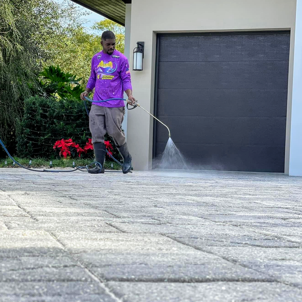 C&L Pressure Washing Services | 1970 Holt Rd, Auburndale, FL 33823, USA | Phone: (863) 307-2785