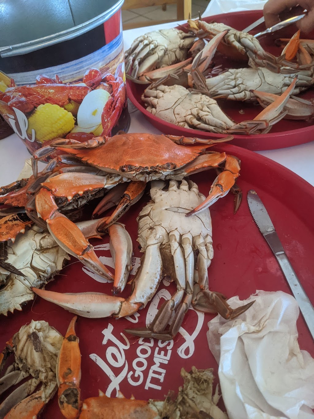 Charles Seafood | 8311 Jefferson Hwy, Harahan, LA 70123, USA | Phone: (504) 405-5263