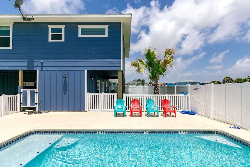 Life in Paradise Vacation Rentals | 107 Cut-Off Rd, Port Aransas, TX 78373, USA | Phone: (361) 749-7206