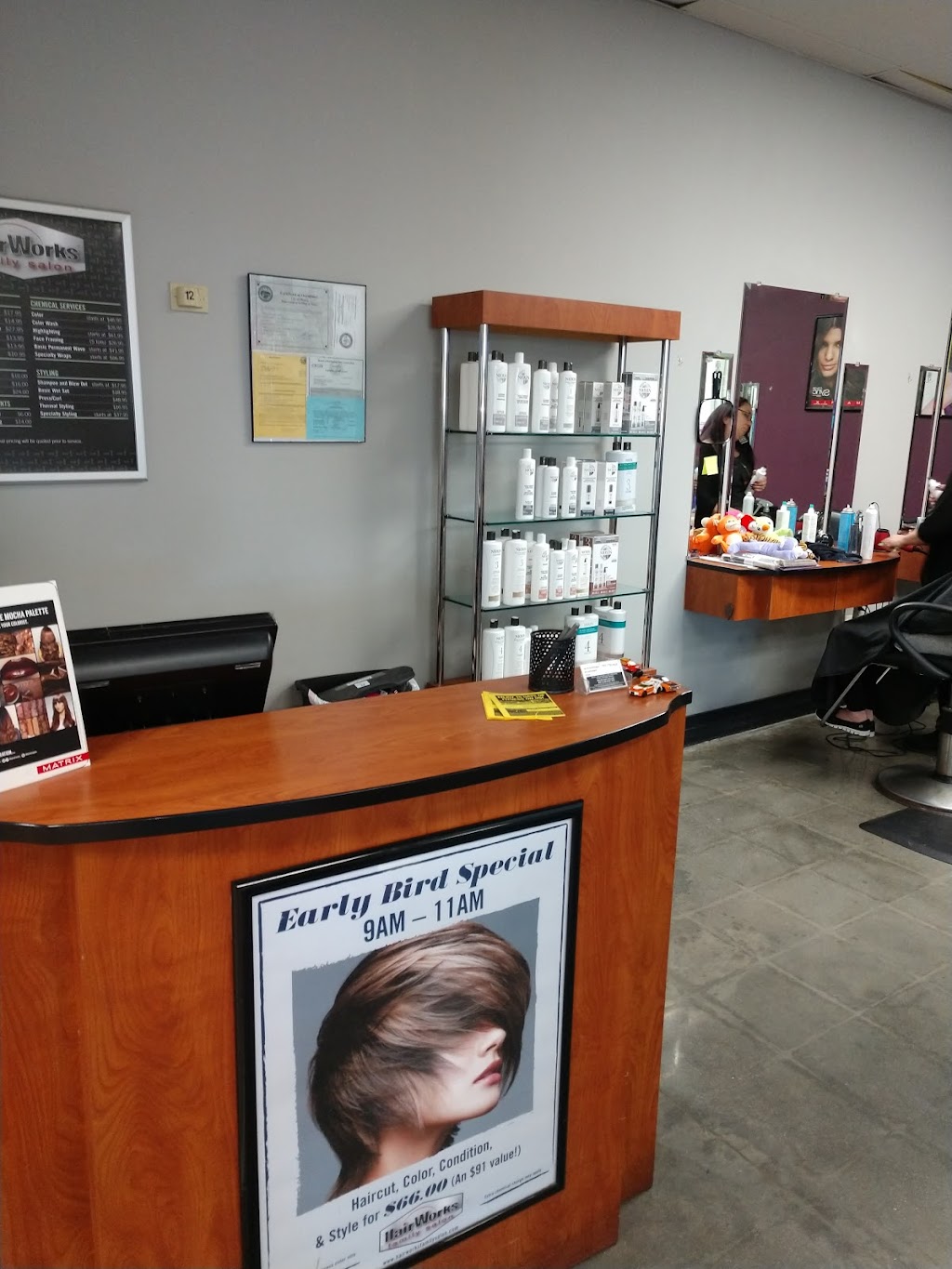 Hairworks | 1231 S Sanderson Ave, Hemet, CA 92545, USA | Phone: (951) 766-4527