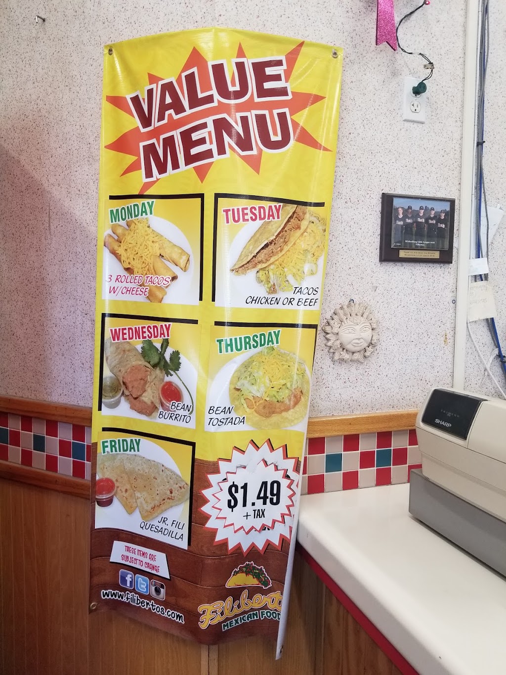 Filibertos Mexican Food | 530 E Wickenburg Way, Wickenburg, AZ 85390, USA | Phone: (928) 684-3515