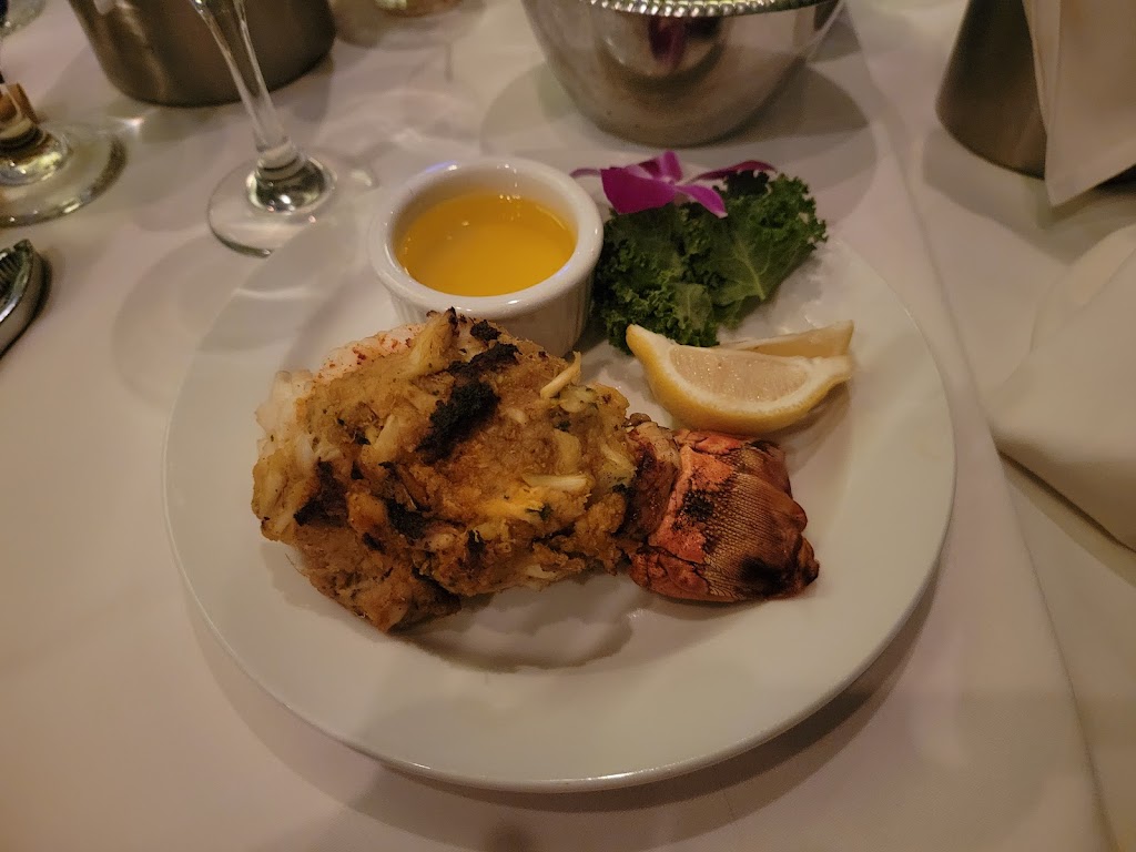 Billys Stone Crab Hollywood | 400 N Ocean Dr, Hollywood, FL 33019 | Phone: (954) 923-2300