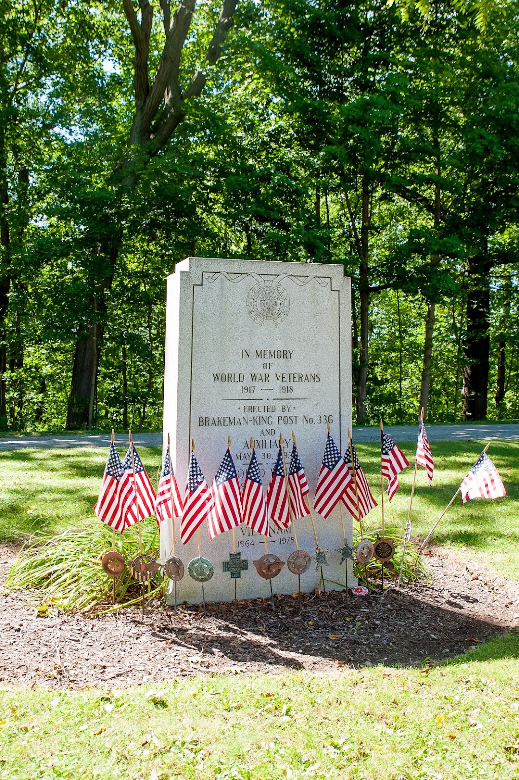 Painesville Evergreen Cemetery | 501 Main St, Painesville, OH 44077 | Phone: (440) 392-3727