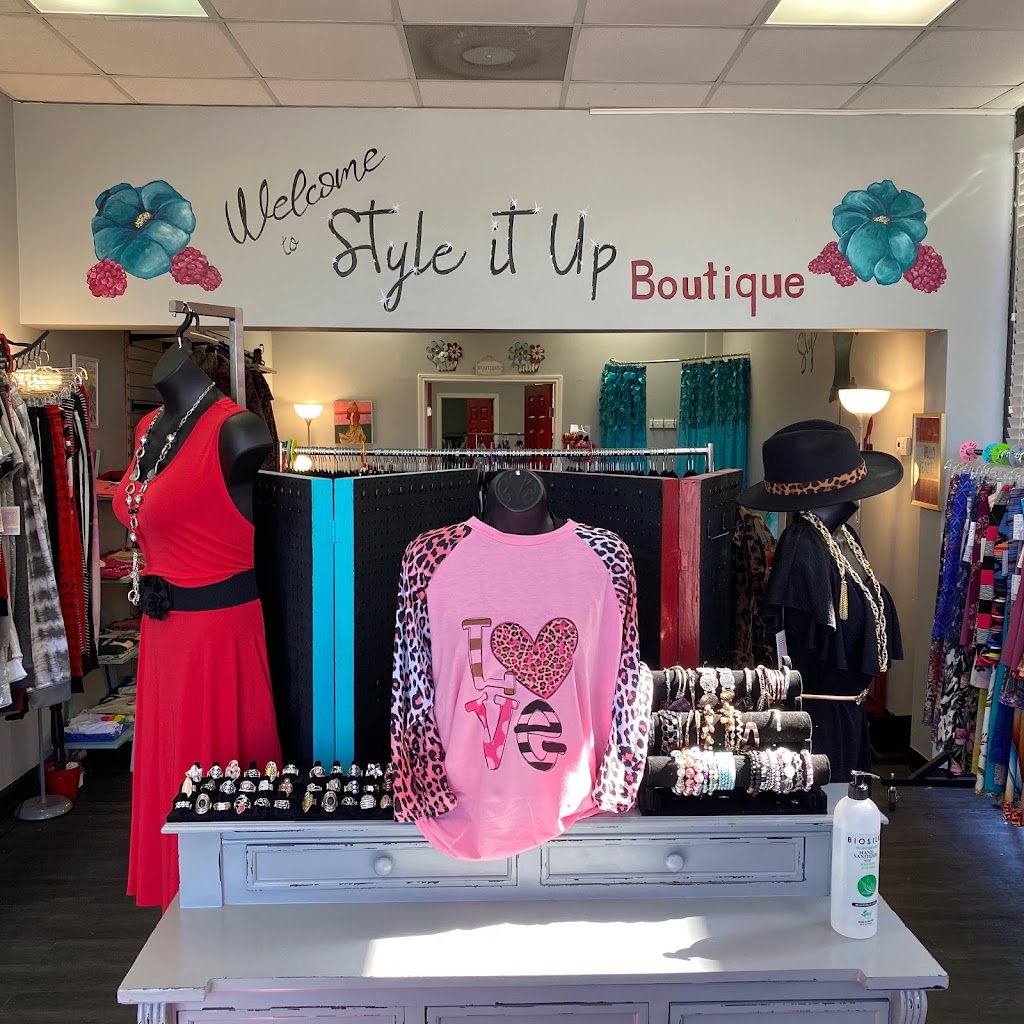 Style It Up Boutique | 9803 Spring Cypress Rd # 800, Houston, TX 77070, USA | Phone: (832) 953-8457