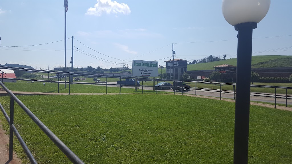 Greene County Airport | 417 E Roy Furman Hwy, Waynesburg, PA 15370, USA | Phone: (724) 627-8029