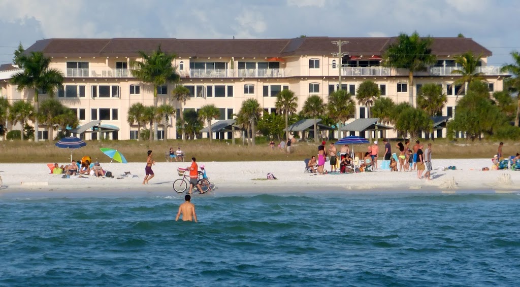 Sunset Royale | 711 Beach Rd UNIT 412, Siesta Key, FL 34242, USA | Phone: (941) 548-6001