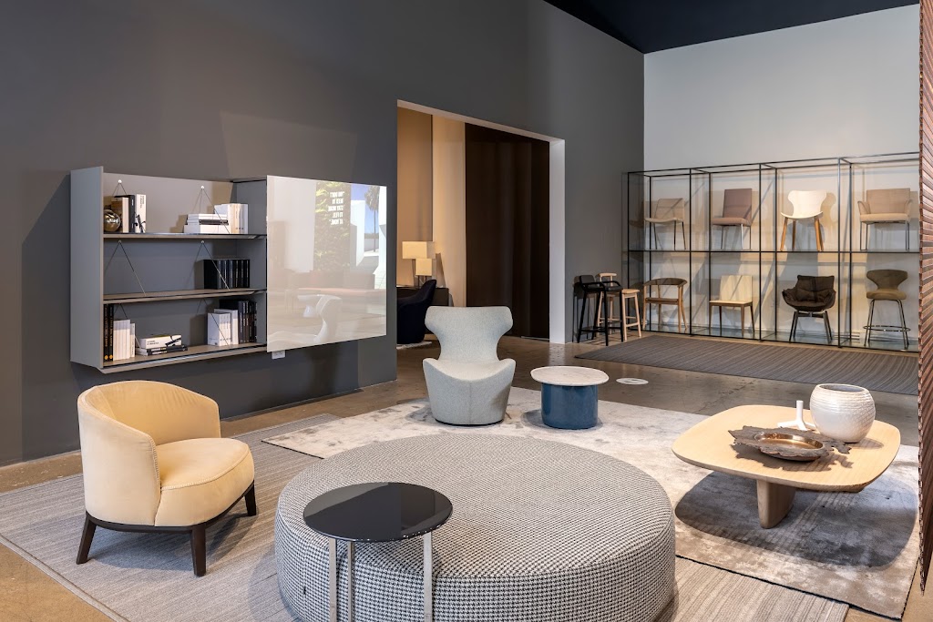 B&B Italia | 2211 Alameda St, San Francisco, CA 94103, USA | Phone: (415) 565-7200