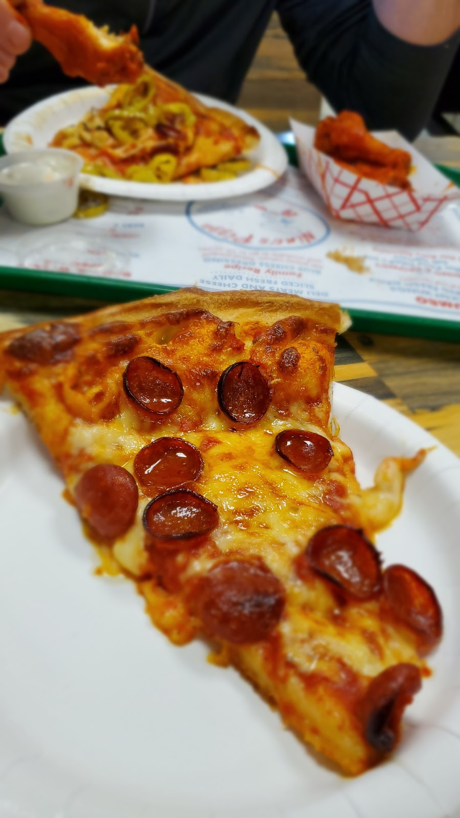 Ninos Pizza | 1737 Orchard Park Rd, West Seneca, NY 14224, USA | Phone: (716) 674-9066