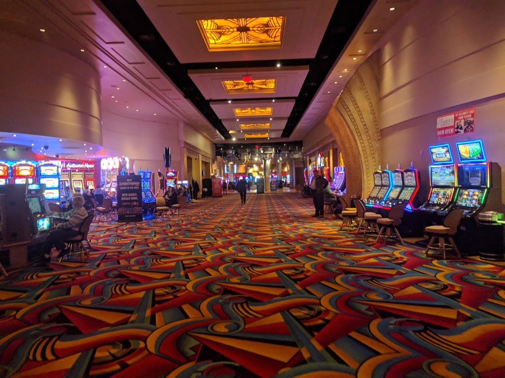 Hollywood Casino & Hotel Lawrenceburg | 777 Hollywood Blvd, Lawrenceburg, IN 47025, USA | Phone: (888) 274-6797