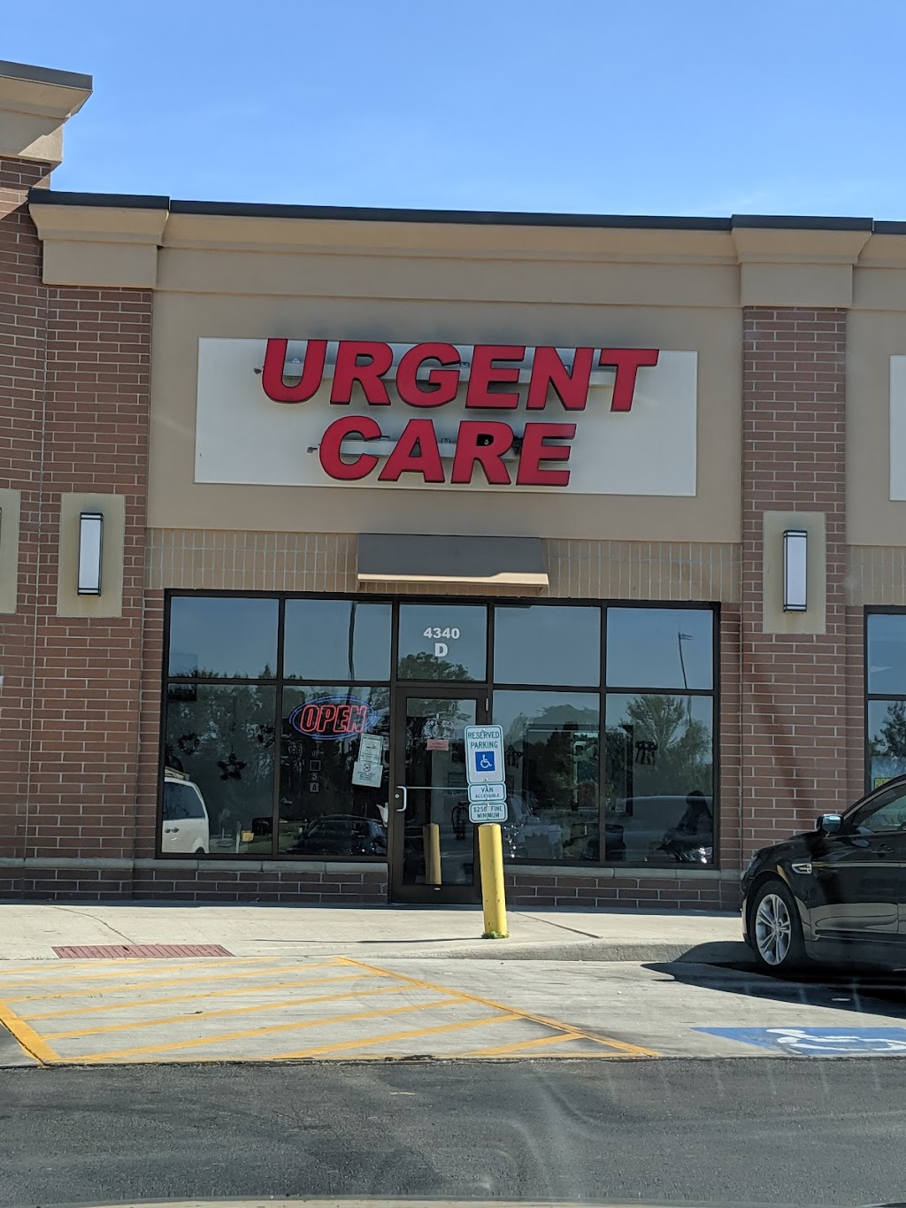 Walk In Urgent Care | 4340 N Leavitt Rd D, Lorain, OH 44053, USA | Phone: (440) 444-0497