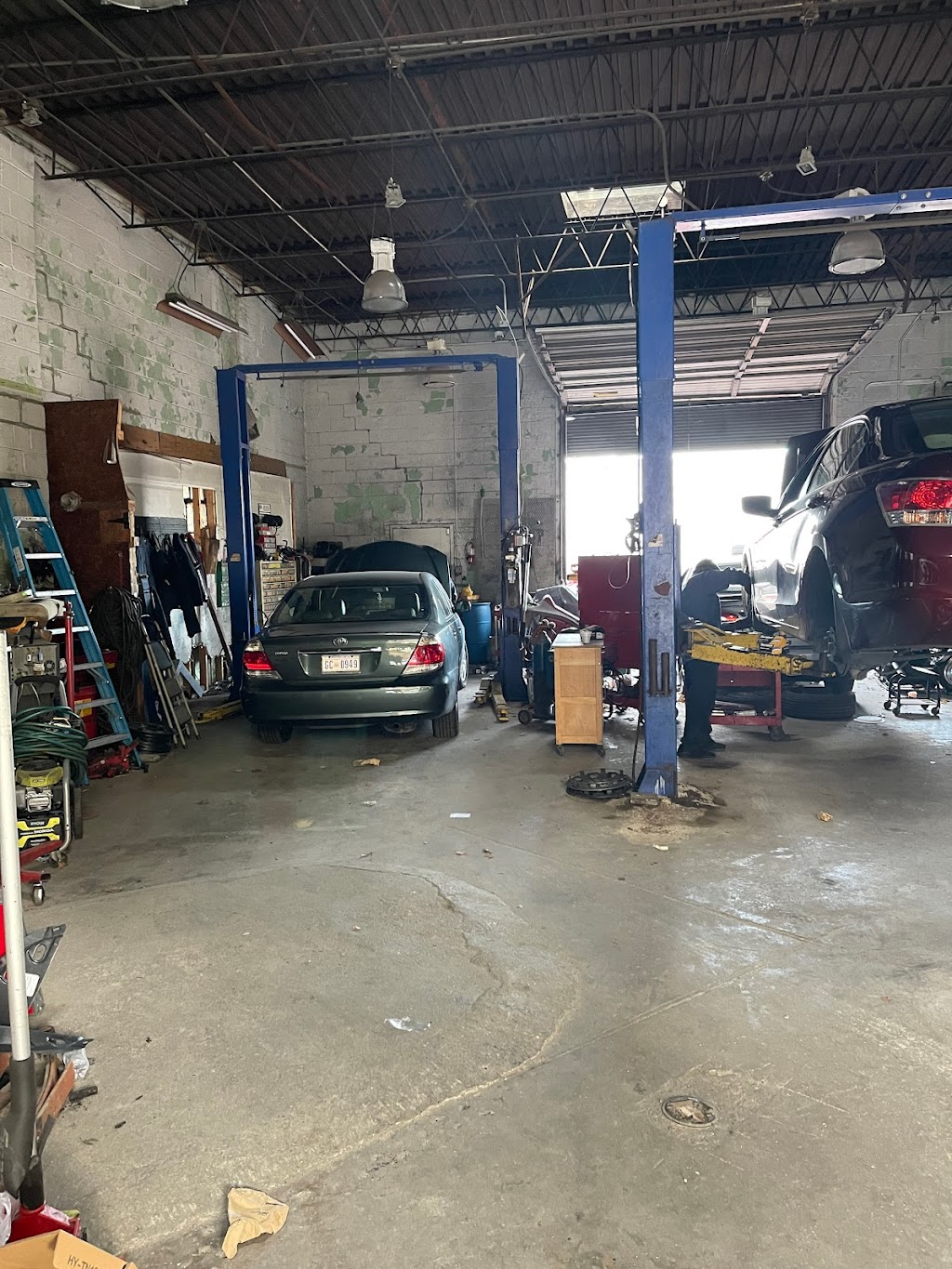 F & D Auto Repair | 2325 18th St NE, Washington, DC 20018, USA | Phone: (202) 832-6446