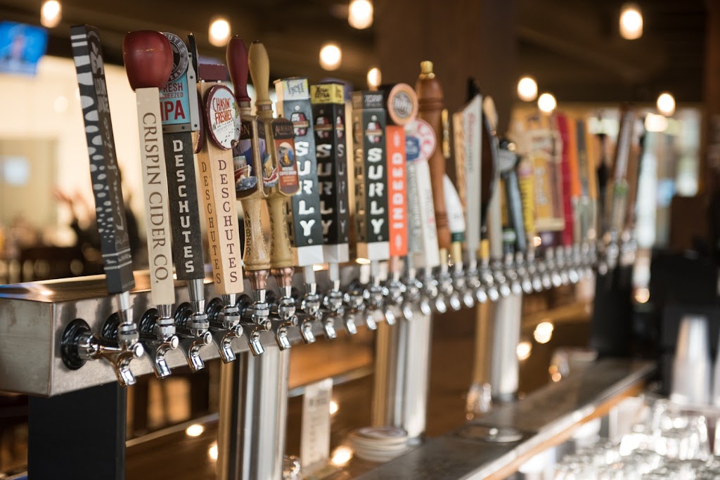 Crooked Pint Ale House | 15668 Pilot Knob Rd, Apple Valley, MN 55124, USA | Phone: (952) 891-3883