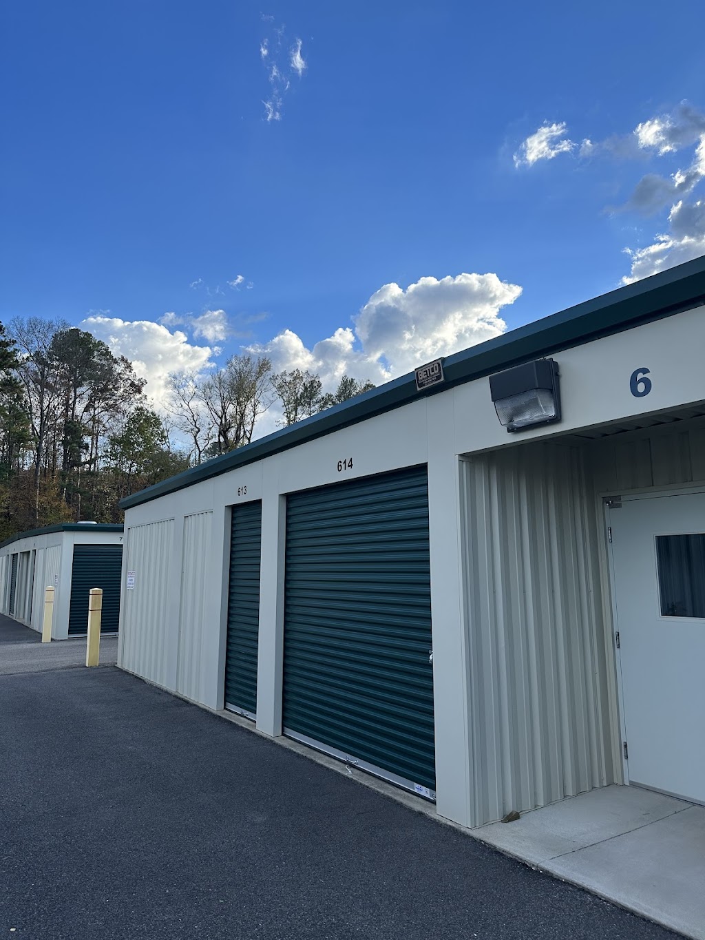 Added Storage Trussville | 3240 Veterans Cir, Birmingham, AL 35235, USA | Phone: (205) 922-8927